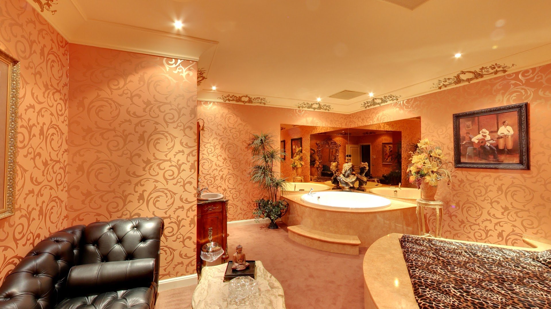 Mayfair Gentlemans Club - Nightclub in Den Haag, Netherlands