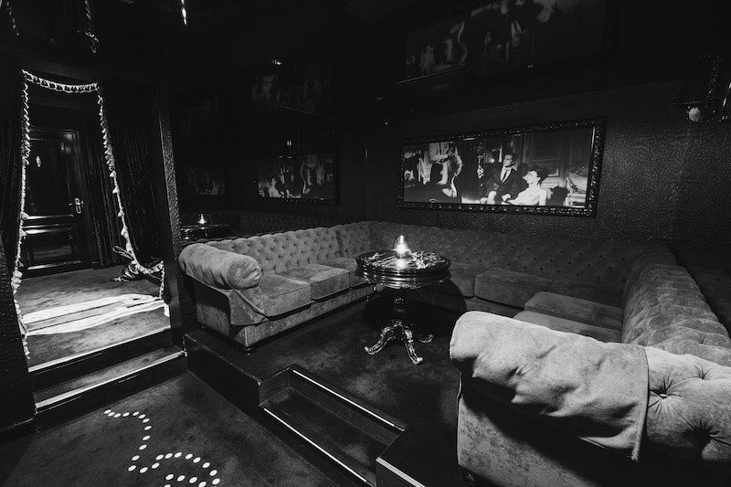 Mayfair Gentlemans Club - Nightclub in Den Haag, Netherlands