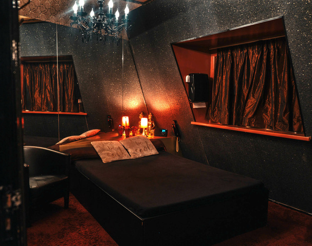 Eindhoven Private - Love Hotel - Brothel in Eindhoven, Netherlands