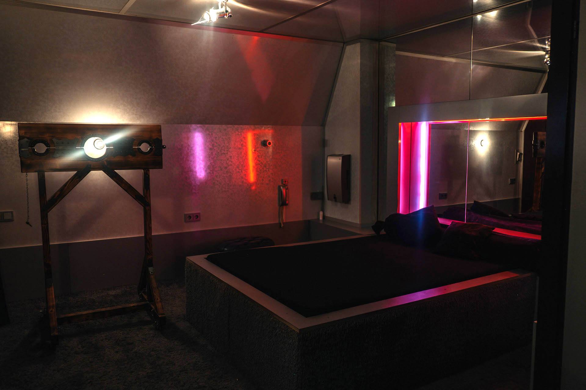 Eindhoven Private - Love Hotel - Brothel in Eindhoven, Netherlands