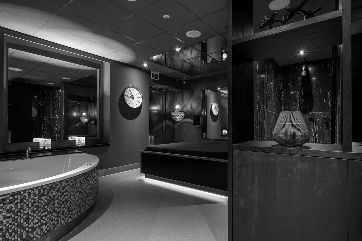 Massagewereld Eindhoven - Erotic Massage in Eindhoven, Netherlands