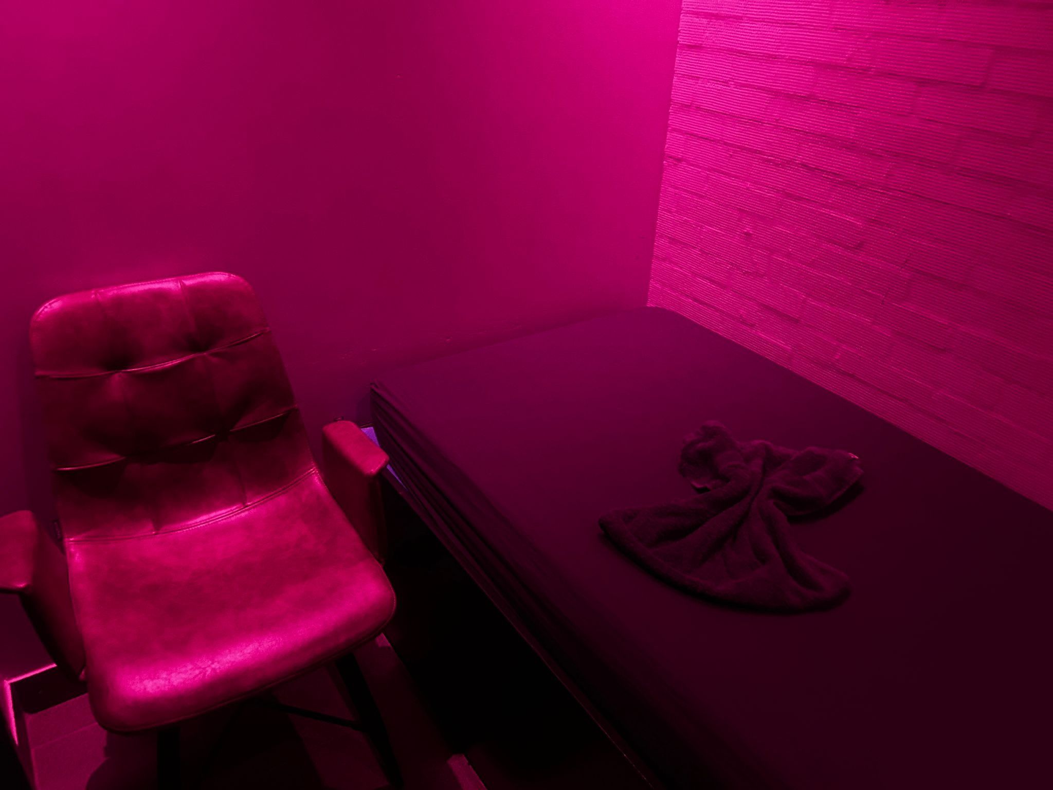Sexshop Bioscoop Cupido Eindhoven - Swinger Club in Eindhoven, Netherlands