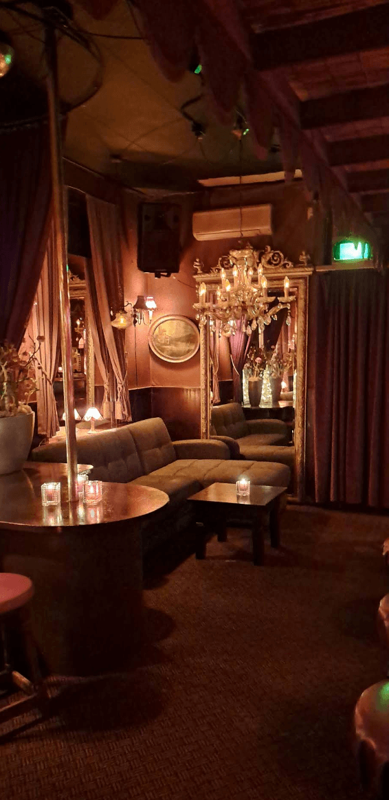 Bar 't Oude Haasje - Nightclub in Haaksbergen, Netherlands