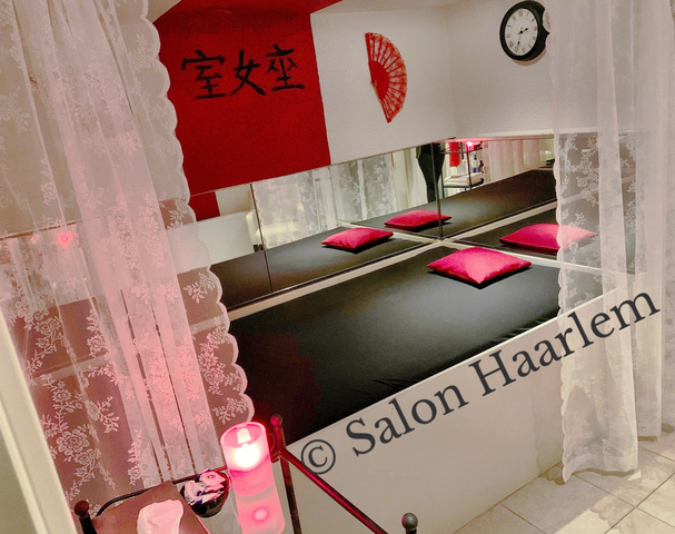 Salon Haarlem - Erotic Massage in Haarlem, Netherlands