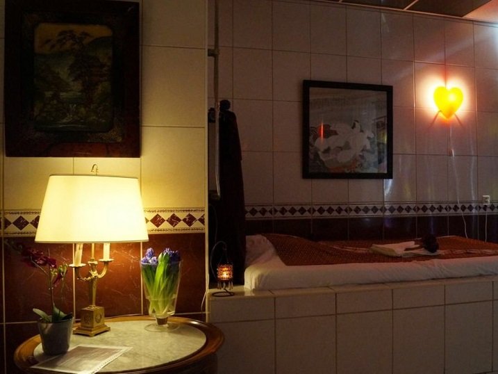 Thai Massage Sukhsant - Erotic Massage in Haarlem, Netherlands