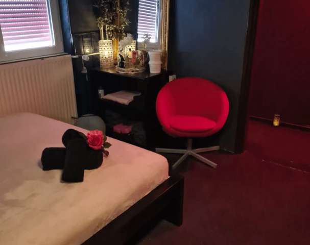 Massagesalon De Roos Massage & Relax - Erotic Massage in Hoogezand, Netherlands