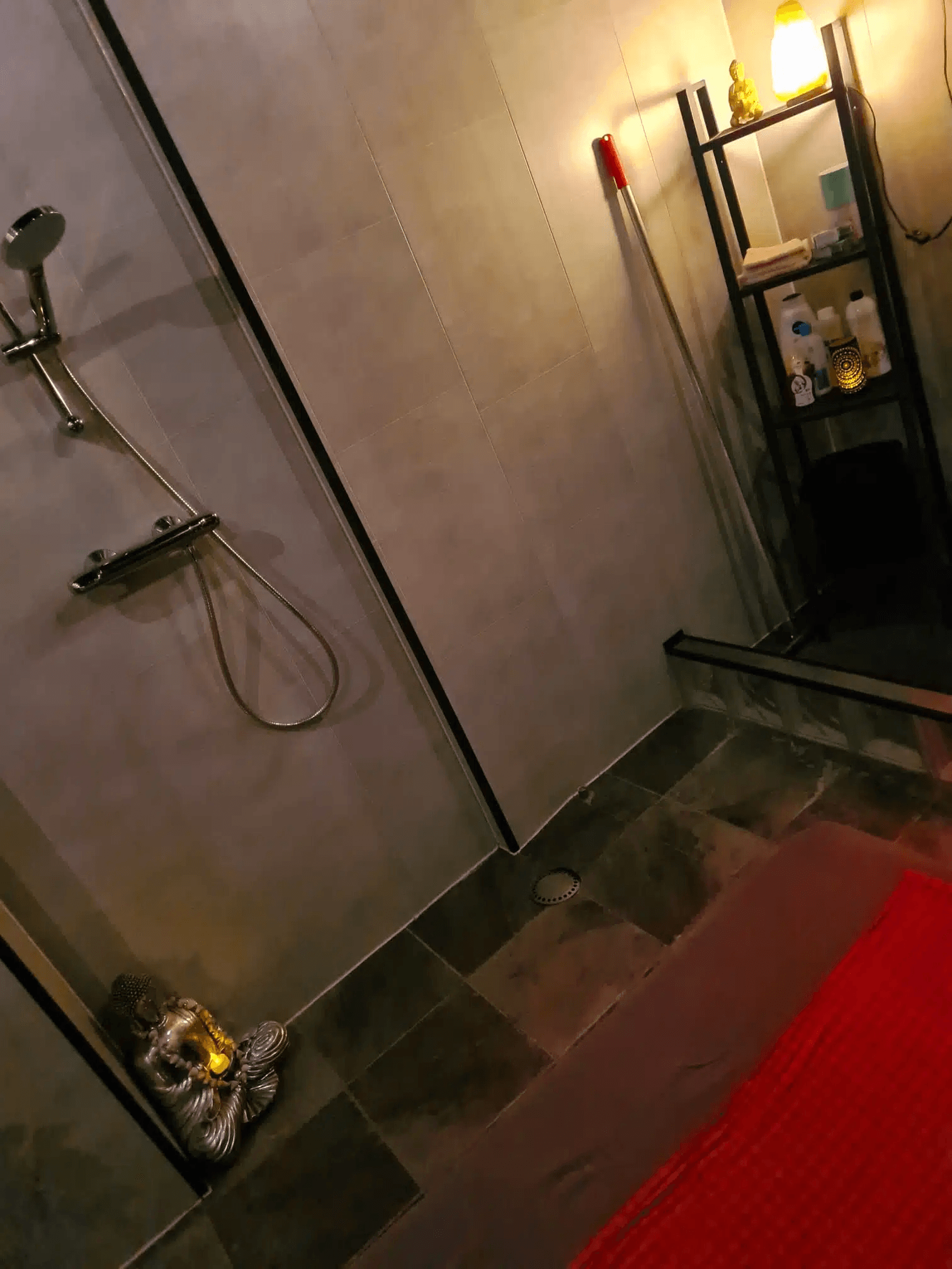 Massagesalon De Roos Massage & Relax - Erotic Massage in Hoogezand, Netherlands