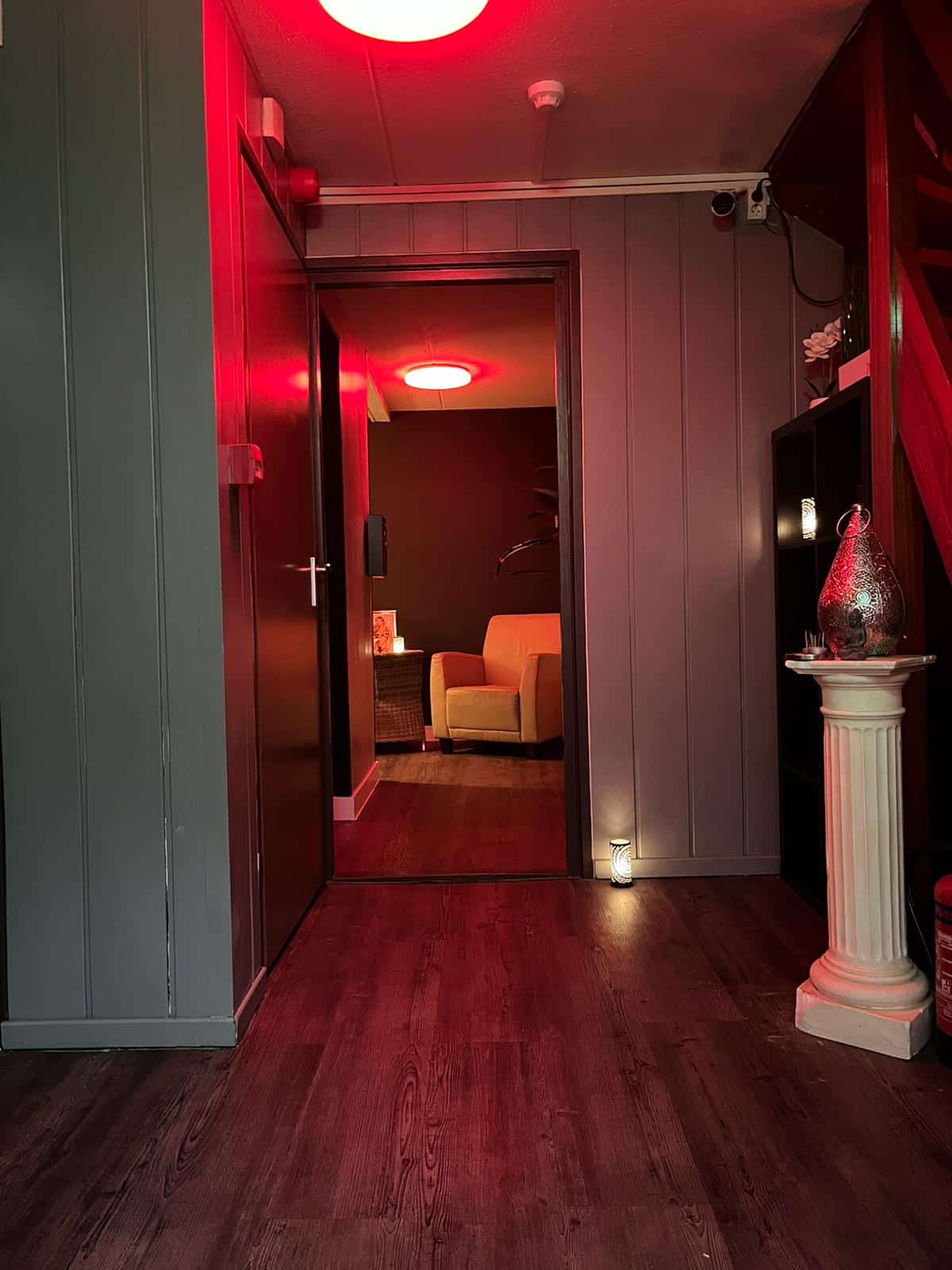 Massagesalon De Roos Massage & Relax - Erotic Massage in Hoogezand, Netherlands