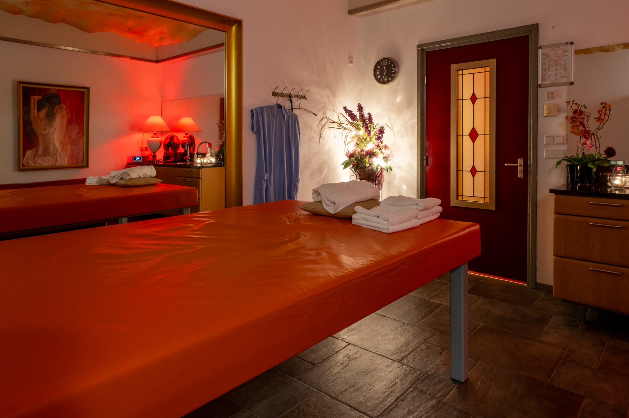Massage Salon Exclusief - Erotic Massage in Leeuwarden, Netherlands