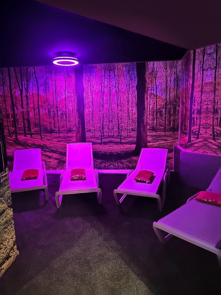 Saunaclub Sixsens - Fkk in Lemiers, Netherlands