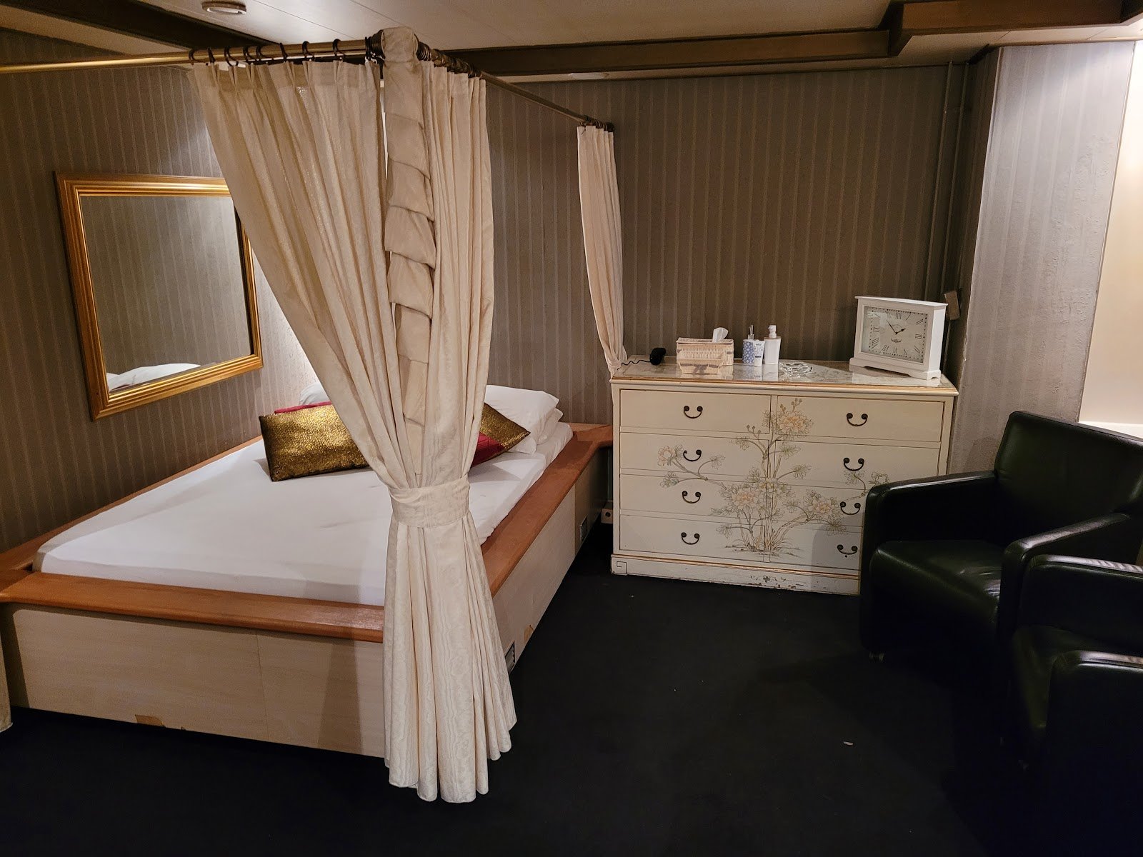 Postillon Club - Brothel in Linne, Netherlands