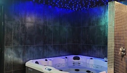 Sexclub De Woeste Hoeve - Groningen - Brothel in Matsloot, Netherlands