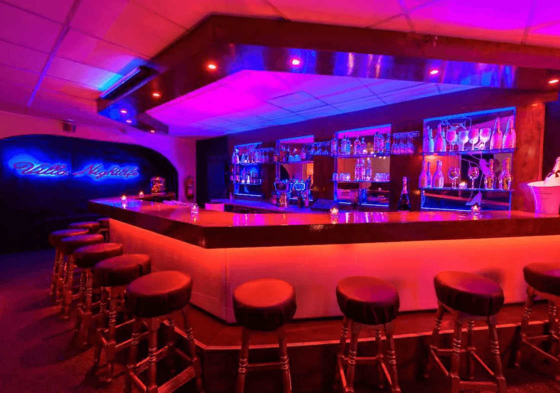 Gold Rianda - Nightclub in Nieuw Beerta, Netherlands