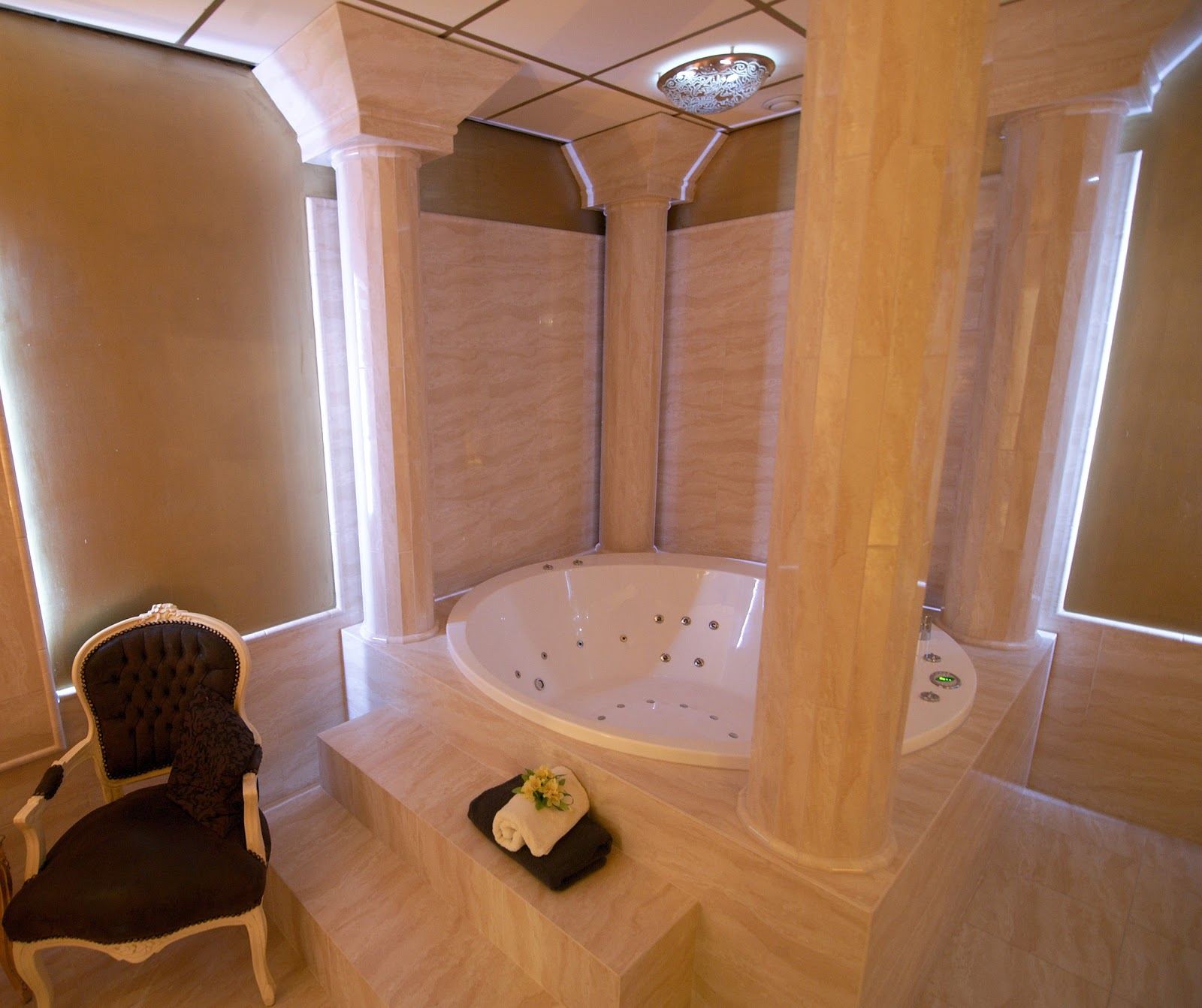 Aurora Massages - Erotic Massage in Nijmegen, Netherlands