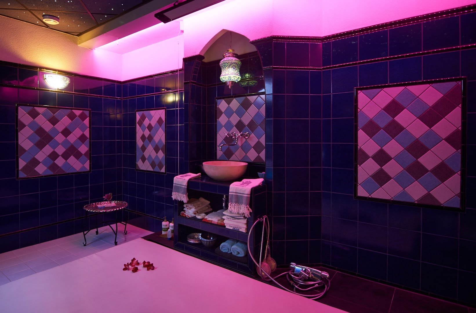 Aurora Massages - Erotic Massage in Nijmegen, Netherlands
