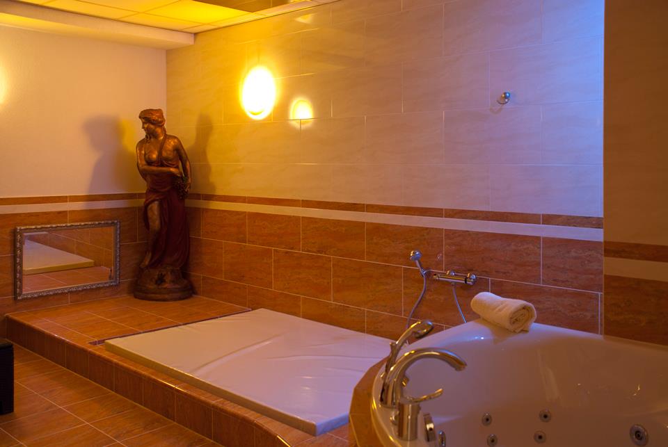 Aurora Massages - Erotic Massage in Nijmegen, Netherlands