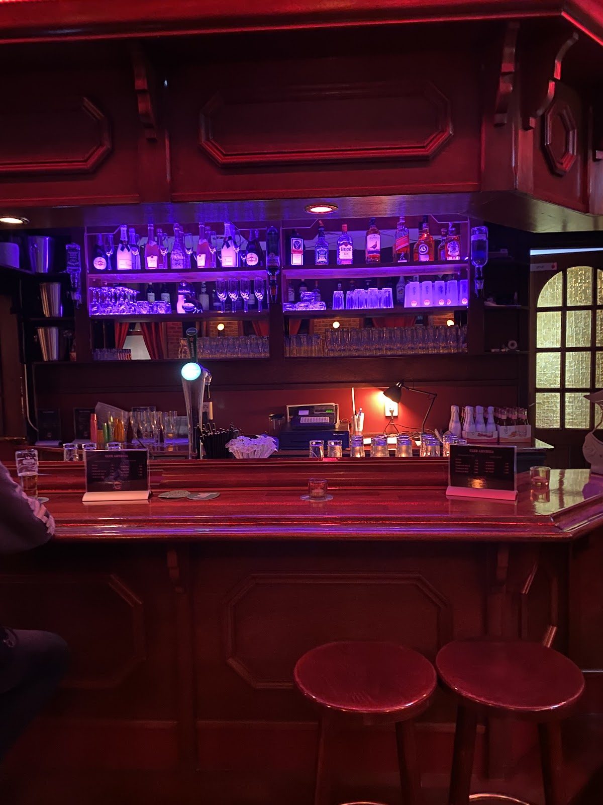 Club Amnesia - Nightclub in Oldeberkoop, Netherlands