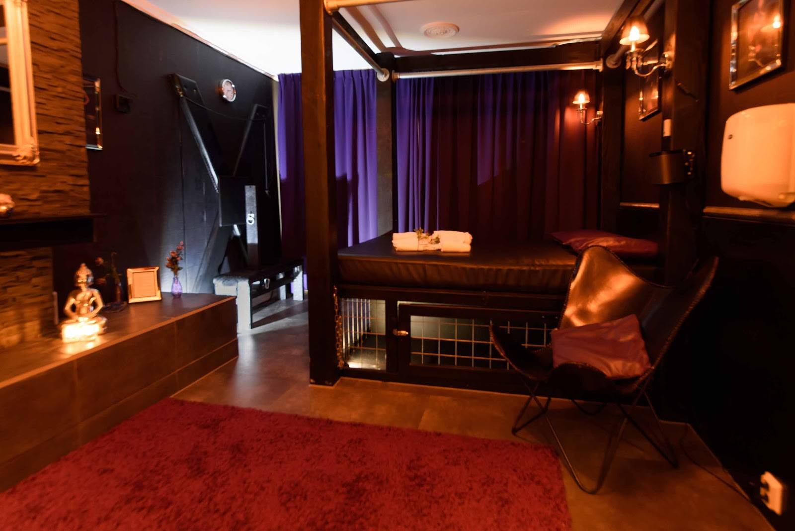 Adult Club Karin's Home - Brothel in Rotterdam, Netherlands