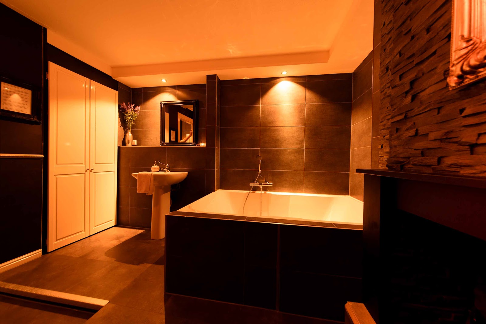 Adult Club Karin's Home - Brothel in Rotterdam, Netherlands