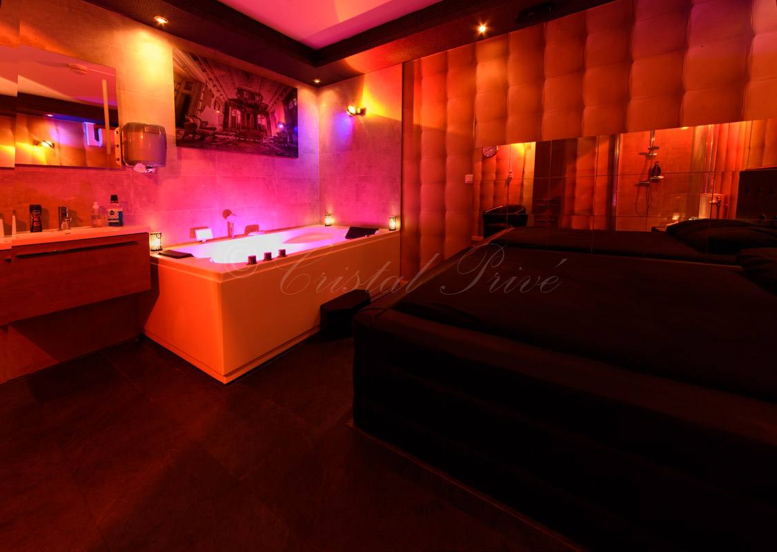 Cristal Prive - Brothel in Rotterdam, Netherlands