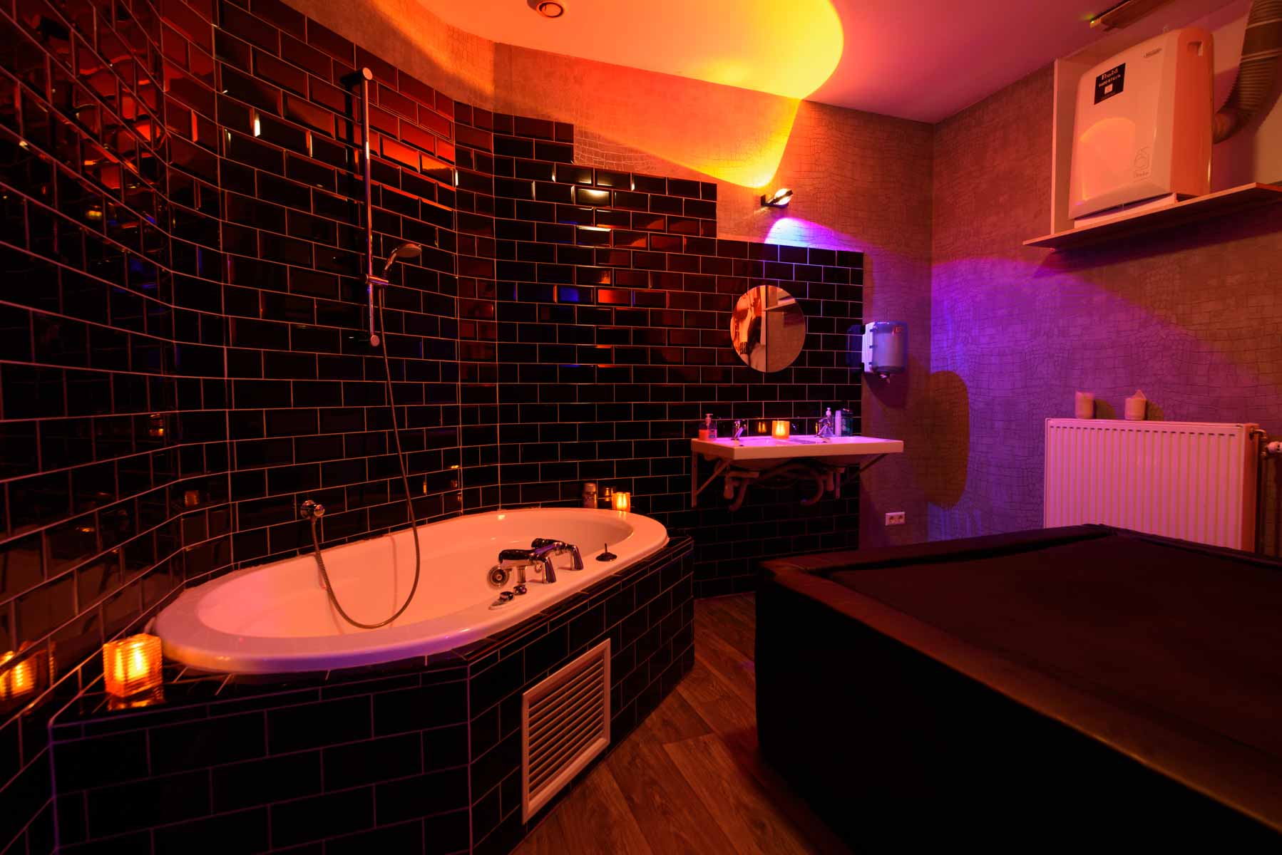 Cristal Prive - Brothel in Rotterdam, Netherlands