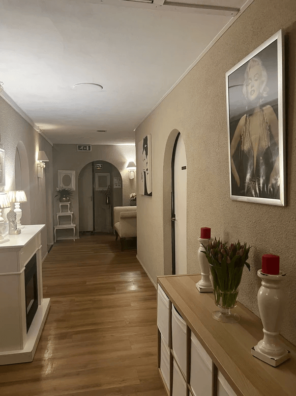 Body Contour - Erotic Massage in Rotterdam, Netherlands