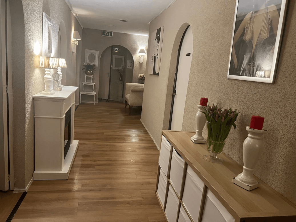 Body Contour - Erotic Massage in Rotterdam, Netherlands