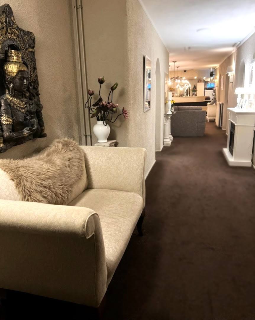 Body Contour - Erotic Massage in Rotterdam, Netherlands