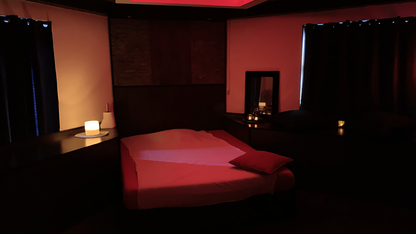 Massage Salon 93 - Erotic Massage in Rotterdam, Netherlands