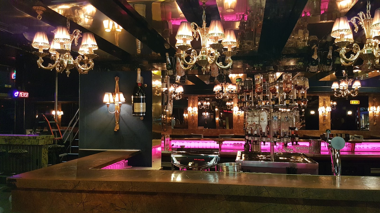 Club Oq - Nightclub in Rotterdam, Netherlands