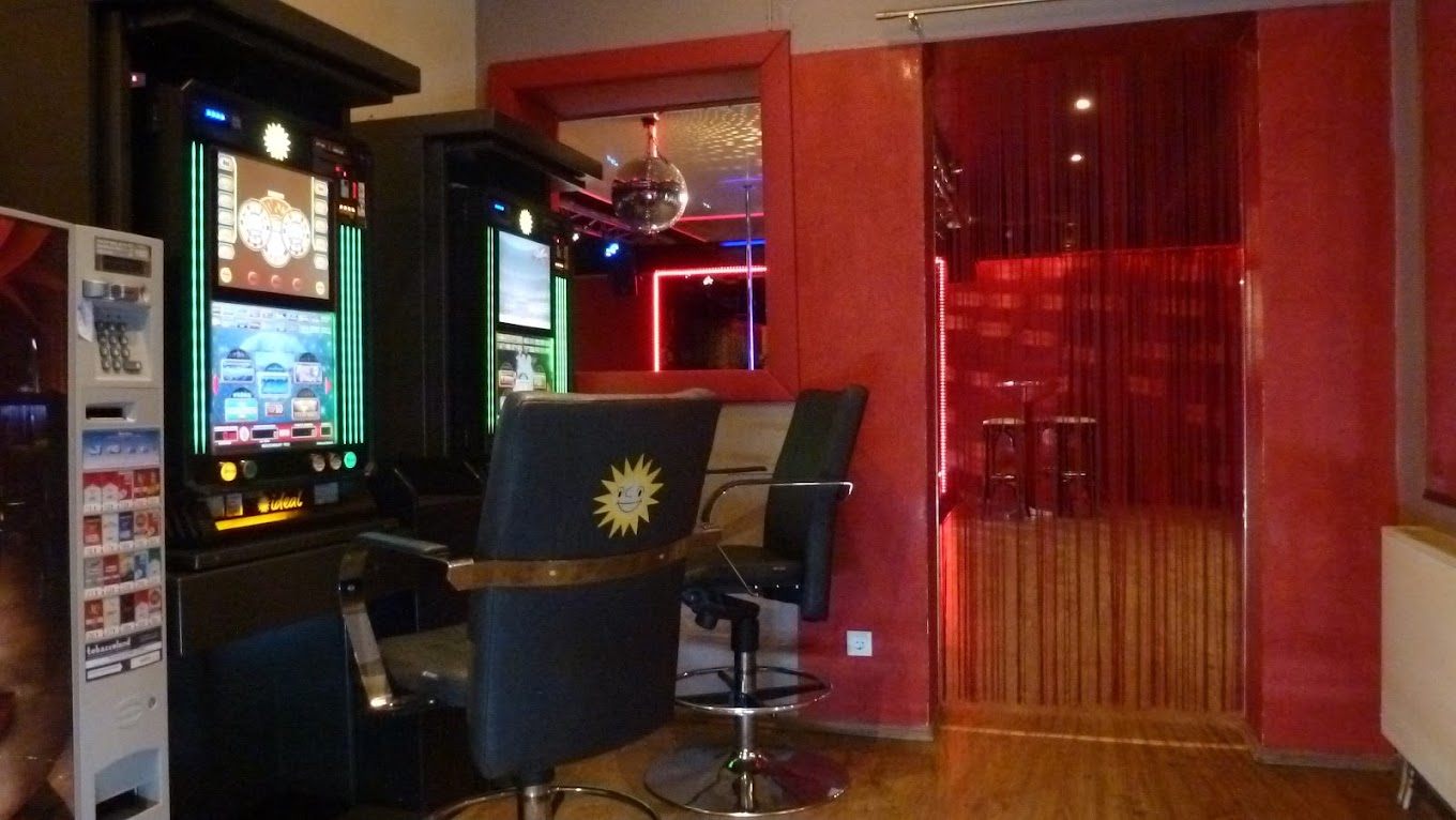 P6 Club - Nightclub in Soest, Netherlands