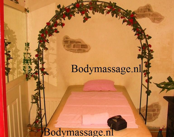 Body Massage - Erotic Massage in Utrecht, Netherlands