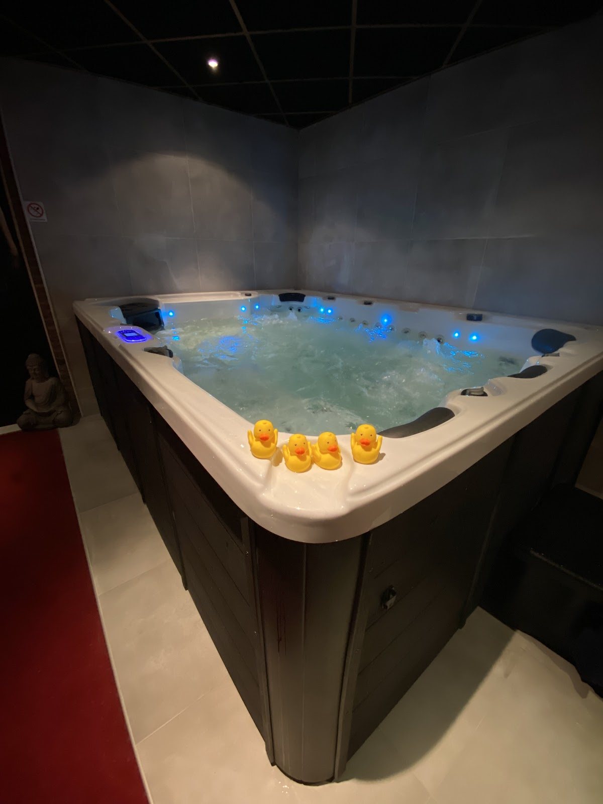 Club Luxoria - Swinger Club in Wagenborgen, Netherlands