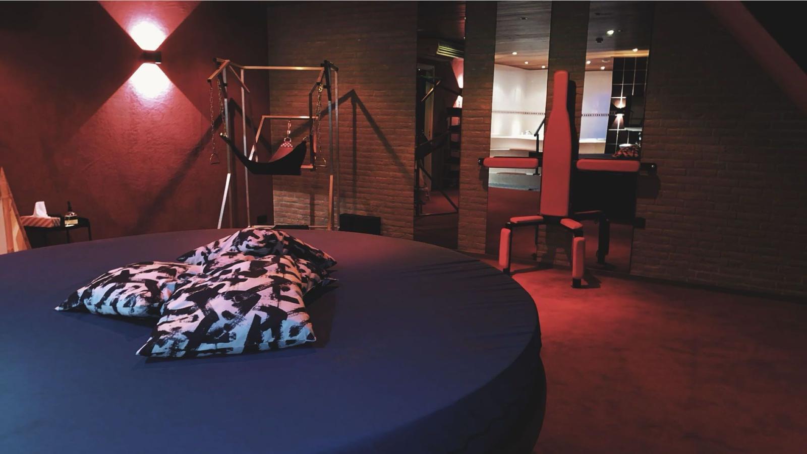Club Luxoria - Swinger Club in Wagenborgen, Netherlands