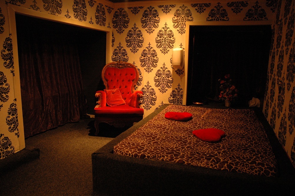 Party Club Swingers Dream - Swinger Club in Waterhuizen, Netherlands