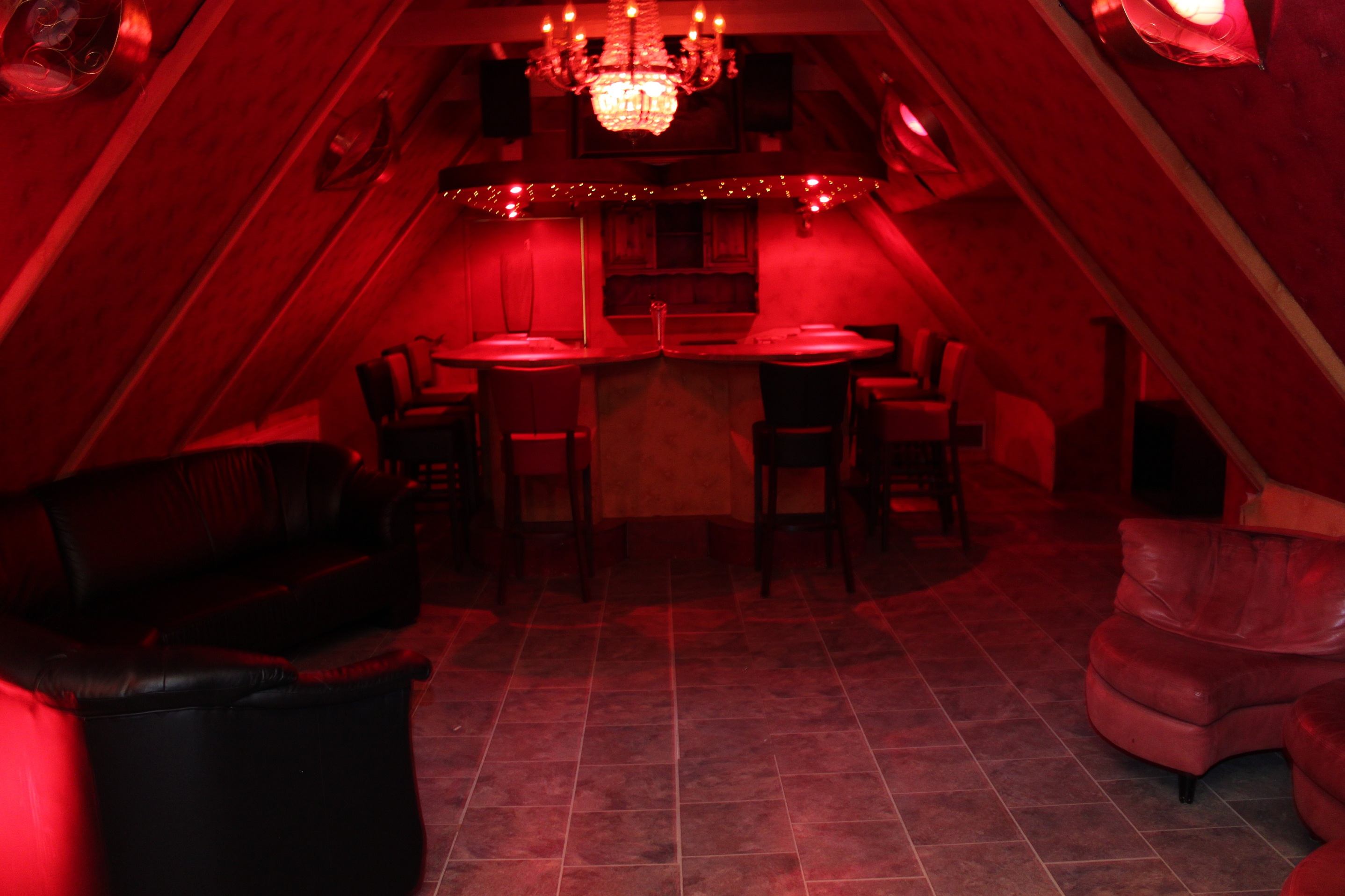 Party Club Swingers Dream - Swinger Club in Waterhuizen, Netherlands