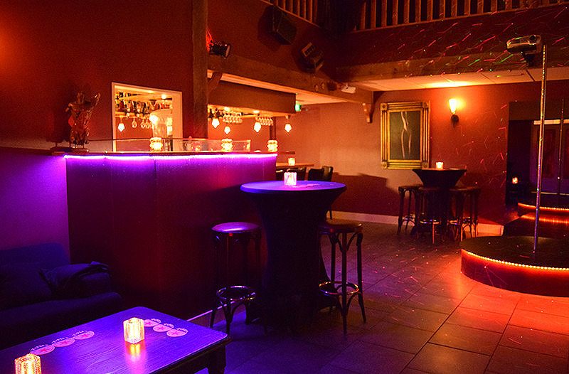 Parenclub Eroroma - Swinger Club in Zwinderen, Netherlands