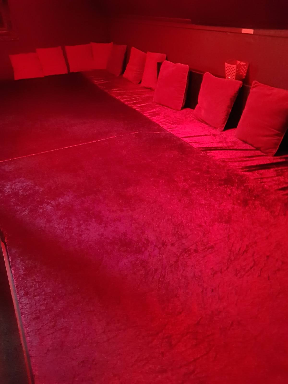Parenclub Eroroma - Swinger Club in Zwinderen, Netherlands