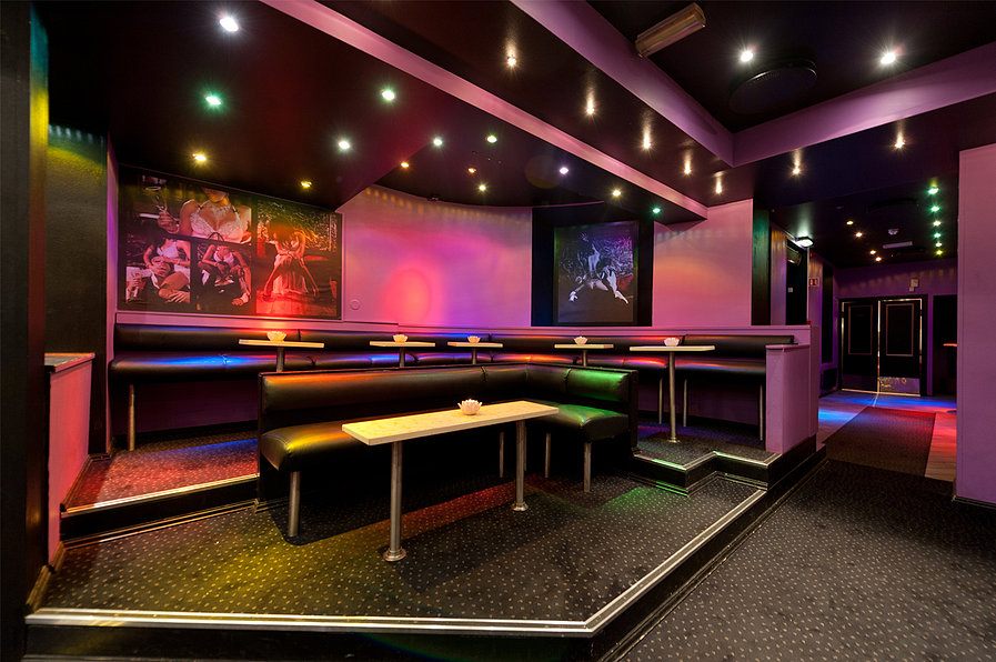 Lotus Showbar - Nightclub in Oslo, Norway