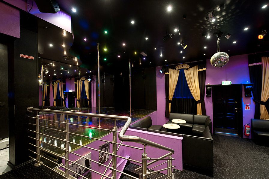 Lotus Showbar - Nightclub in Oslo, Norway