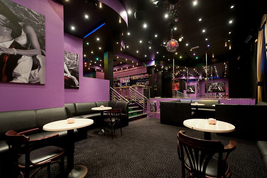 Lotus Showbar - Nightclub in Oslo, Norway