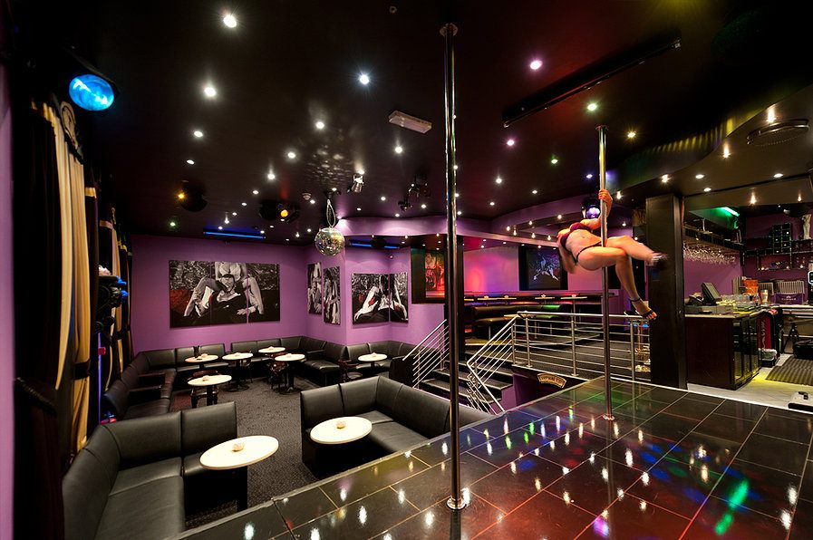 Lotus Showbar - Nightclub in Oslo, Norway