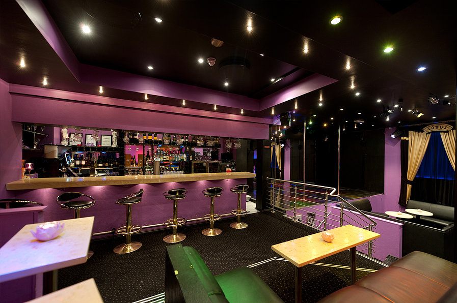 Lotus Showbar - Nightclub in Oslo, Norway