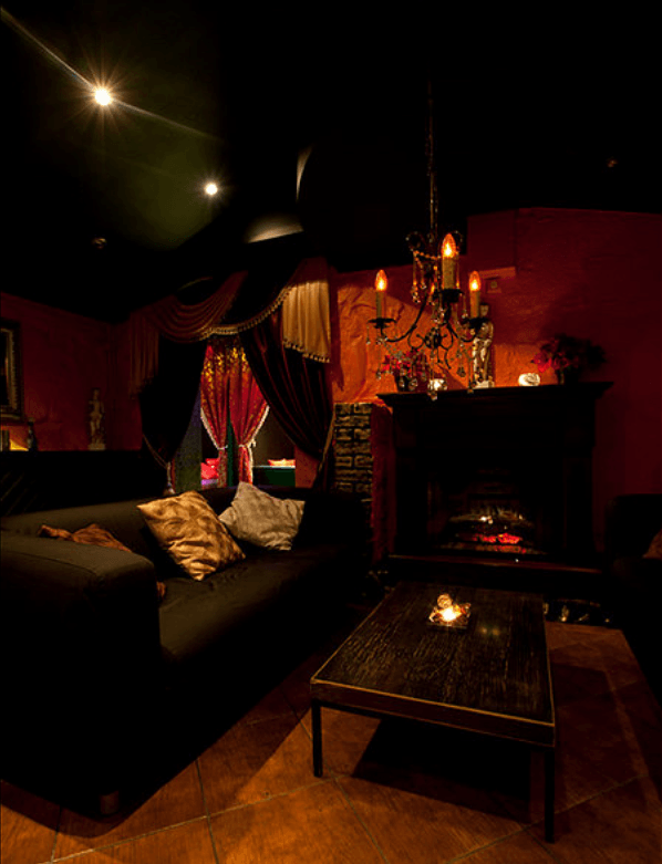 Lotus Showbar - Nightclub in Oslo, Norway