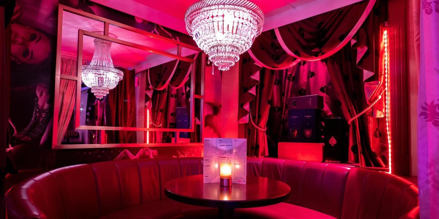 String Showbar - Nightclub in Oslo, Norway