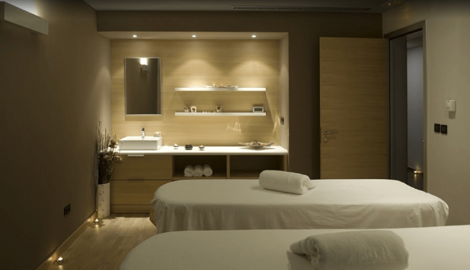 Khan Massage Centre - Erotic Massage in Lahore, Pakistan