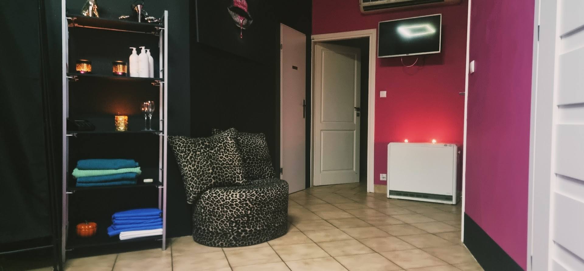Salon Masażu Topless - Erotic Massage in Gdynia, Poland