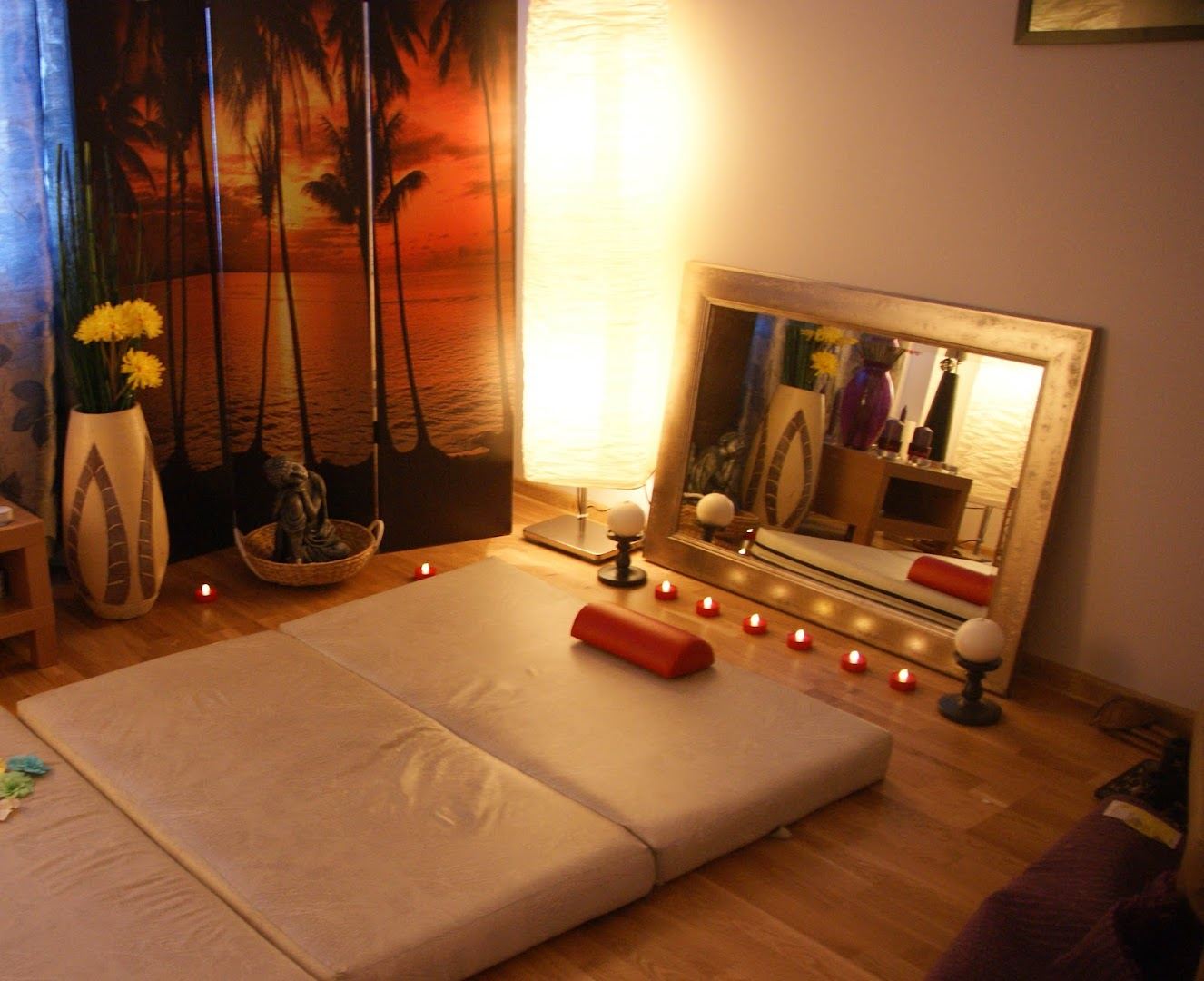 Massage Room-masaż Tantryczny - Erotic Massage in Krakow, Poland