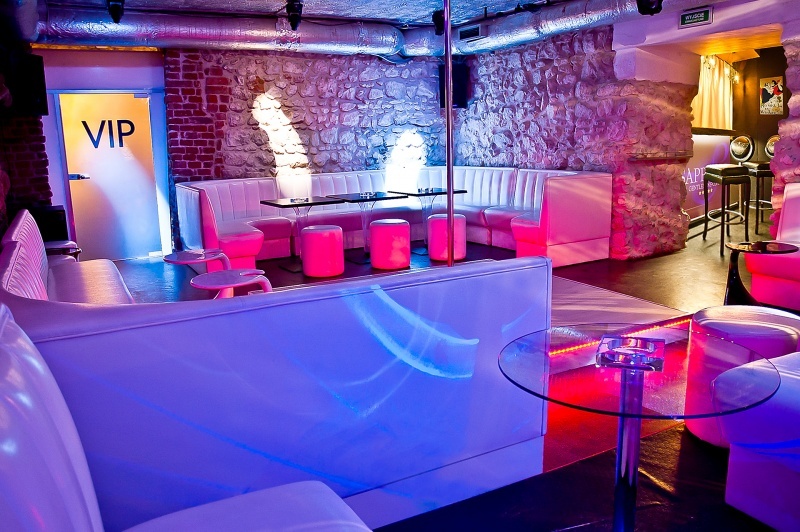 Sapphire Gentlemen's Club - Nightclub in Krakow, Poland