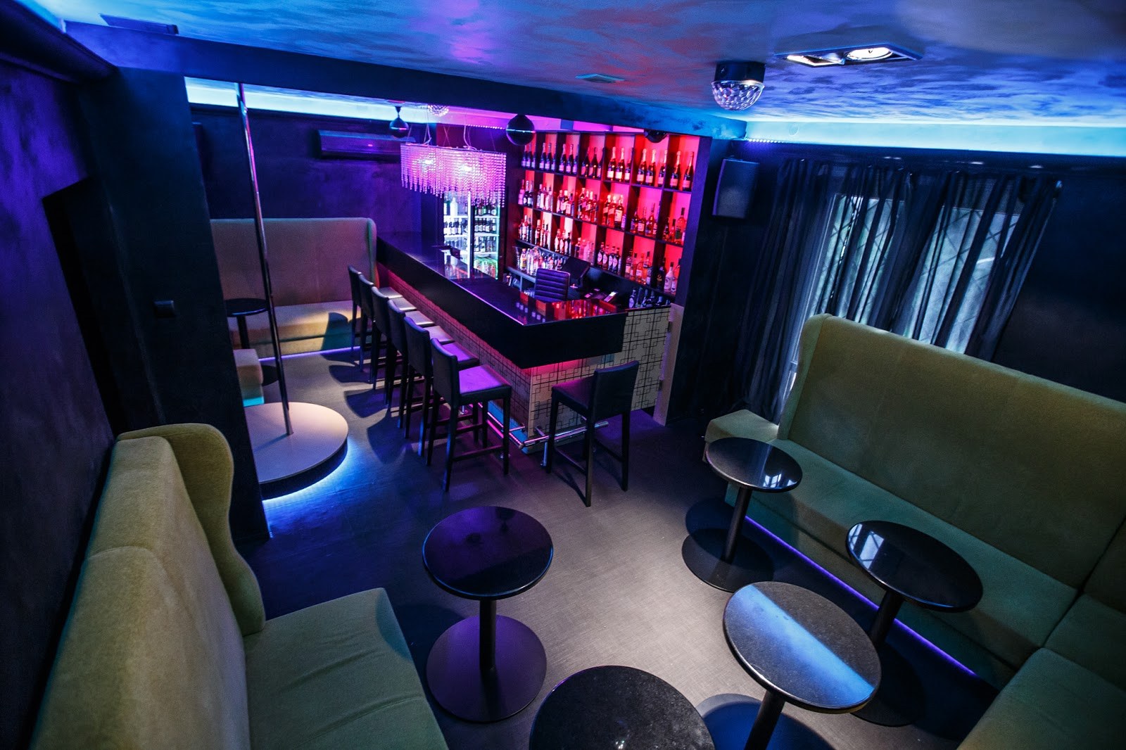 Villa Incognito - Nightclub in Krakow, Poland
